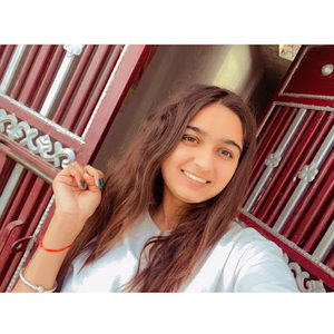 Meet your Posher, Simran